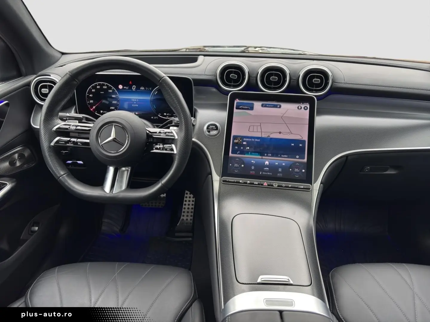 GLC 300 d e 4M Coupé  AMG Digi-Light Memory AHK