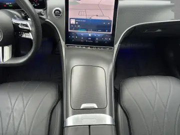 GLC 300 d e 4M Coupé  AMG Digi-Light Memory AHK