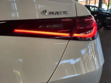 GLC 300 d e 4MATIC Coupé  AMG Night MBUX KAMERA