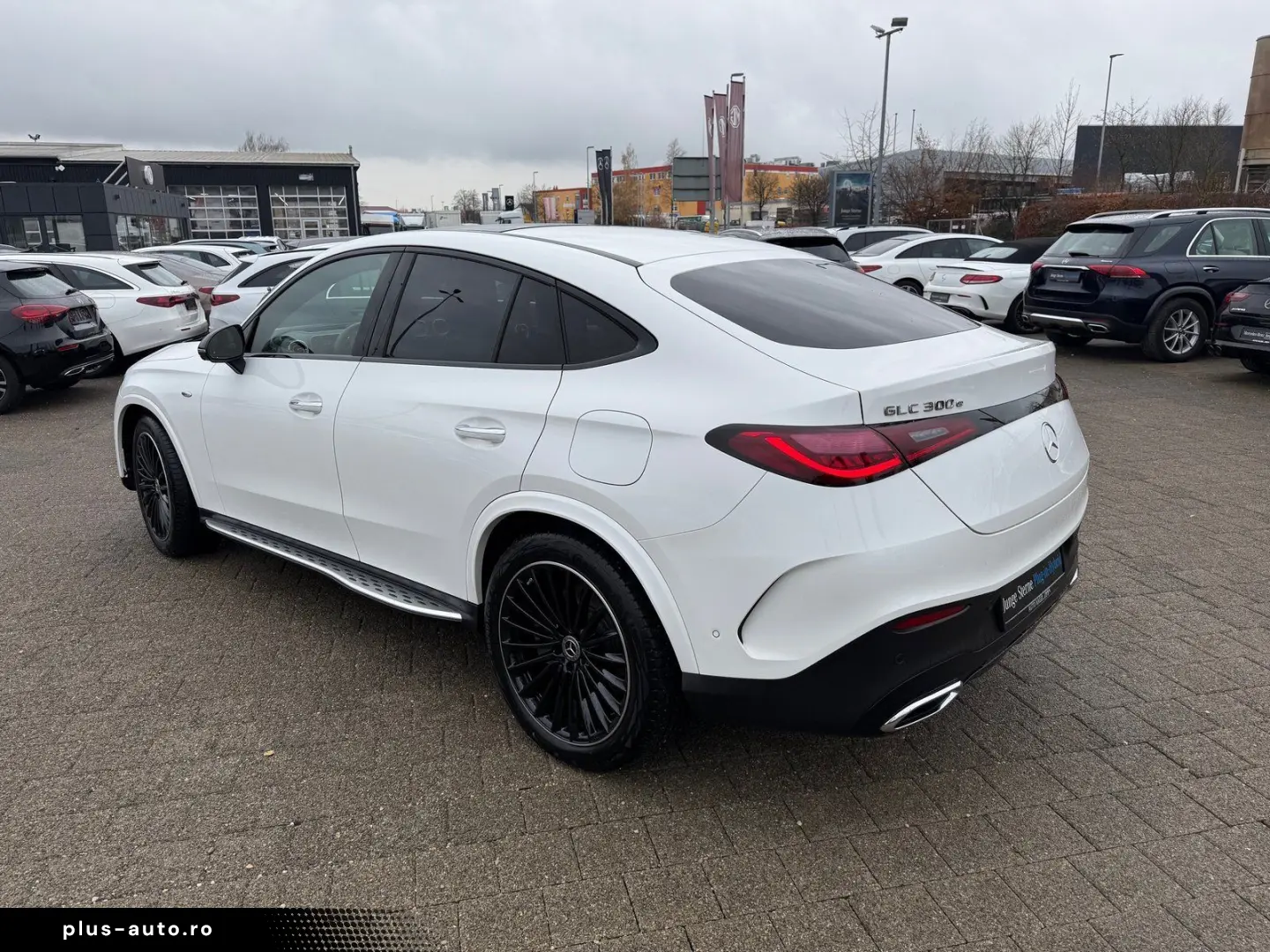 GLC 300e Coupe AMG Prem Night HUD 360 Burm-3D