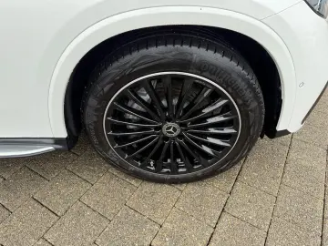 GLC 300e Coupe AMG Prem Night HUD 360 Burm-3D