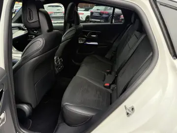 GLC 300e Coupe AMG Prem Night HUD 360 Burm-3D