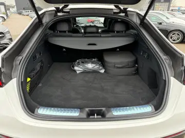 GLC 300e Coupe AMG Prem Night HUD 360 Burm-3D