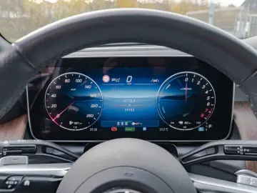 GLC 300 e 4M Coupé AMG-Sport Technik Pano Burm