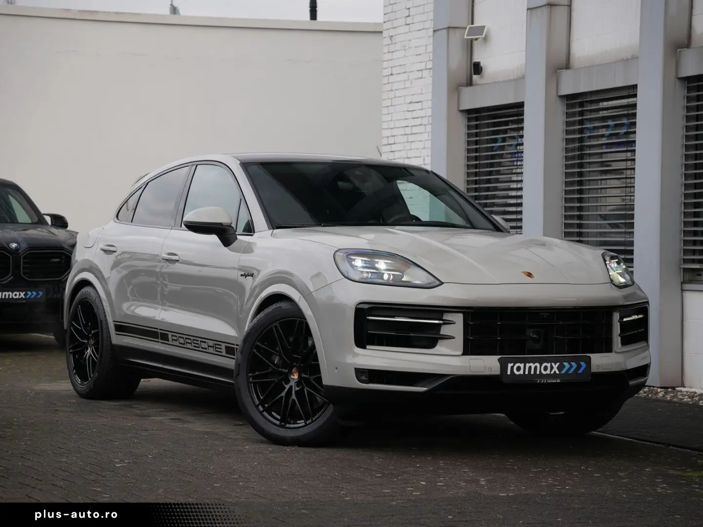 E-Hybrid Coupé ACC-LUFTF-PANO-AHK-MATRIX-BOSE-RS