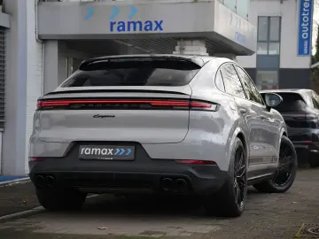 E-Hybrid Coupé ACC-LUFTF-PANO-AHK-MATRIX-BOSE-RS