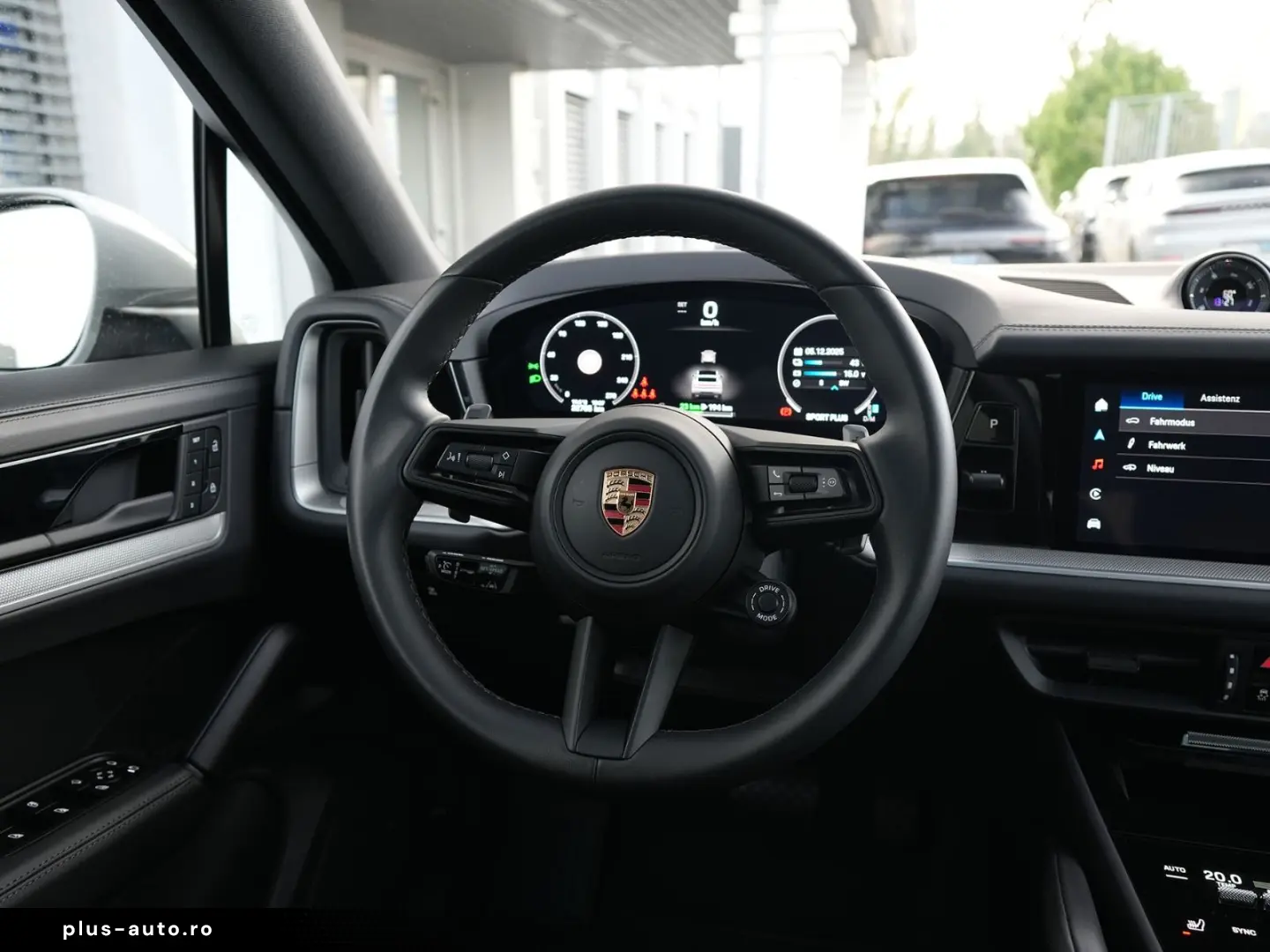 E-Hybrid Coupé ACC-LUFTF-PANO-AHK-MATRIX-BOSE-RS