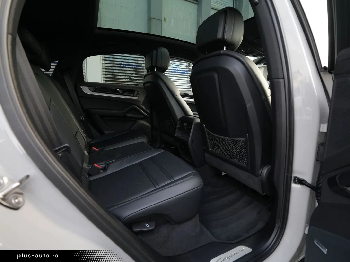 E-Hybrid Coupé ACC-LUFTF-PANO-AHK-MATRIX-BOSE-RS