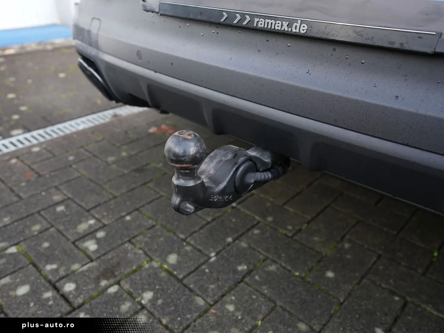 E-Hybrid Coupé ACC-LUFTF-PANO-AHK-MATRIX-BOSE-RS