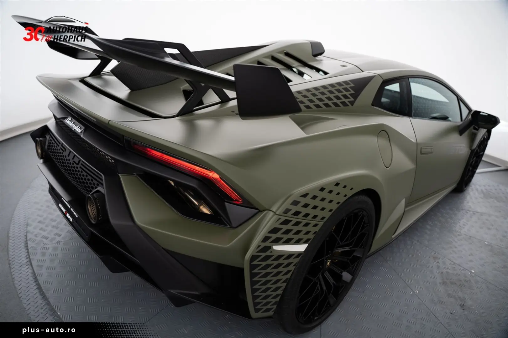 Huracán STO Verde Turbine Matt Lift Sportsitze
