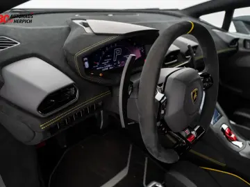 Huracán STO Verde Turbine Matt Lift Sportsitze