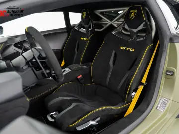 Huracán STO Verde Turbine Matt Lift Sportsitze