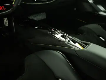 SF90 Racing-Sitze Lift Carbon Power2026