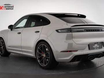 Cayenne GTS Coupé 22  Sport-Paket PDCC HUD HAL
