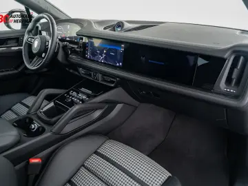 Cayenne GTS Coupé 22  Sport-Paket PDCC HUD HAL