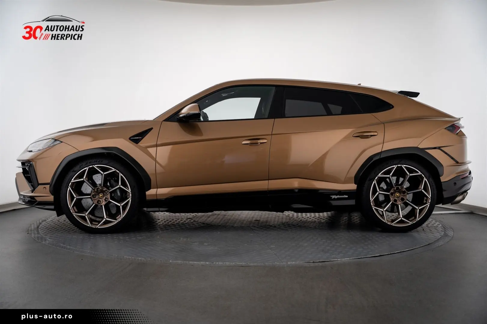 Urus Perfomante 23  Carbon B&O Pano 5Y-Main Xpel