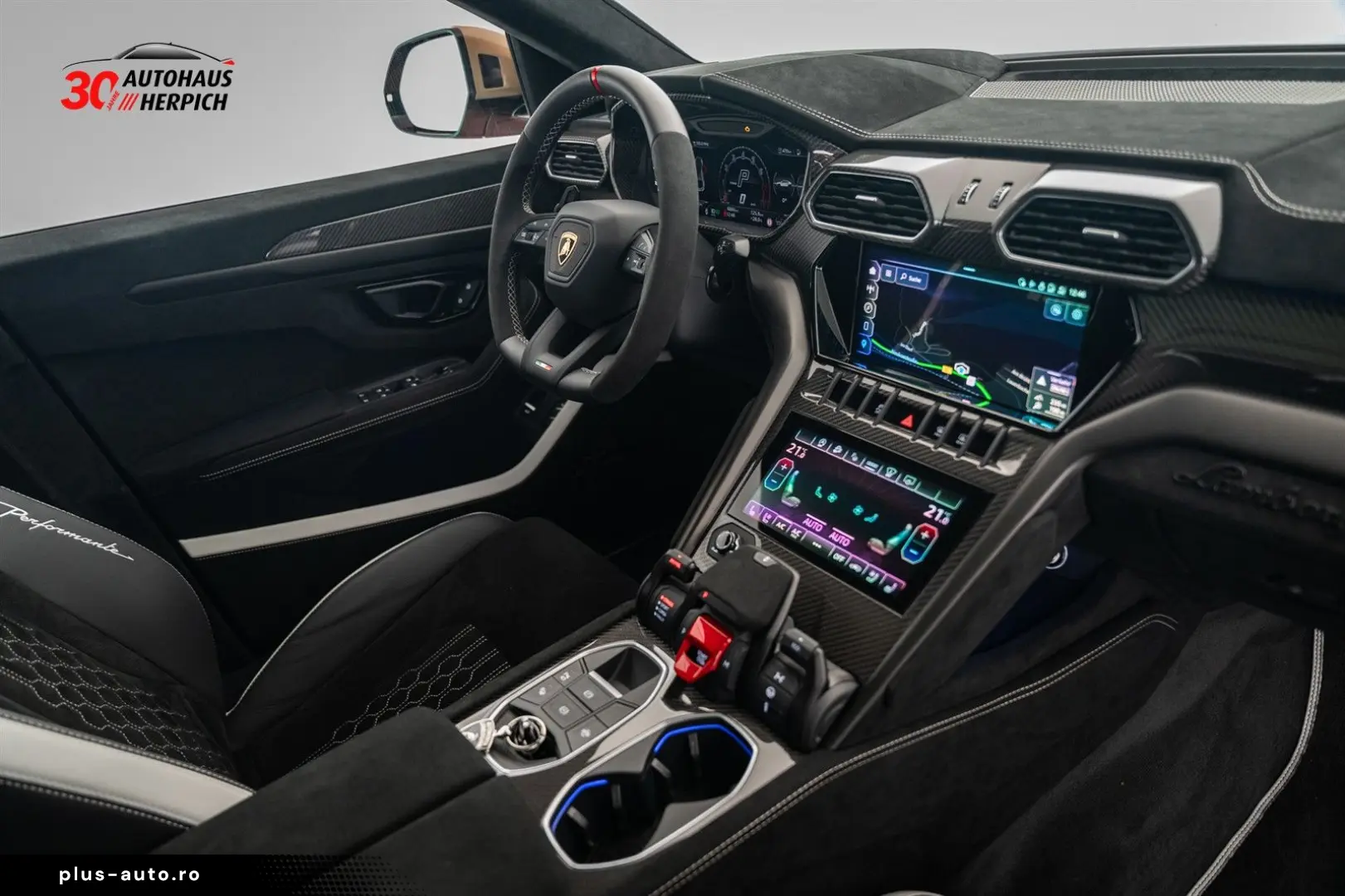 Urus Perfomante 23  Carbon B&O Pano 5Y-Main Xpel