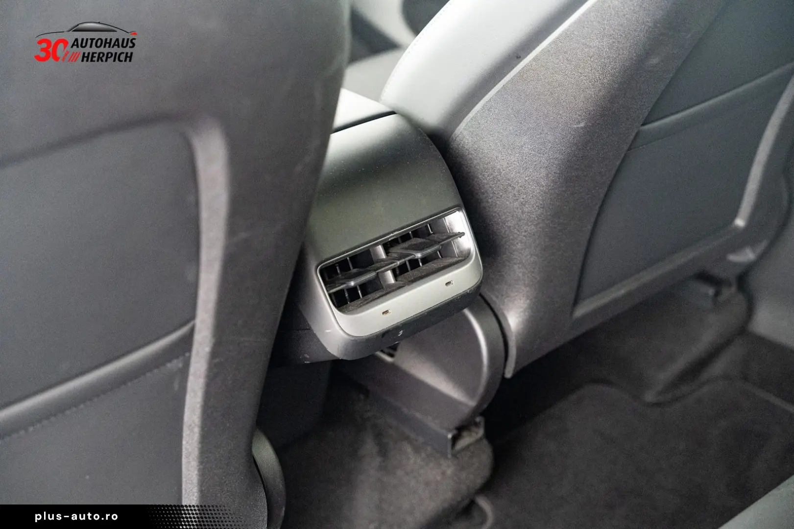 Model Y DUALMOTOR AWD AUTOPILOT HAGELSCHADEN