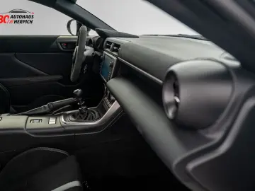 GR86 Coupe 2.4L Schalter Umbau RAEDER MOTORSPORT