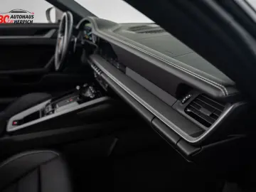 992 .1 Carrera 4S Cabrio Kreide ACC Sitzbelüftun