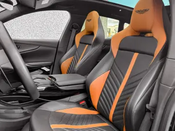 DBX DBX 707 V8 4x4   Panorama ACHAT VENTE REPRIS