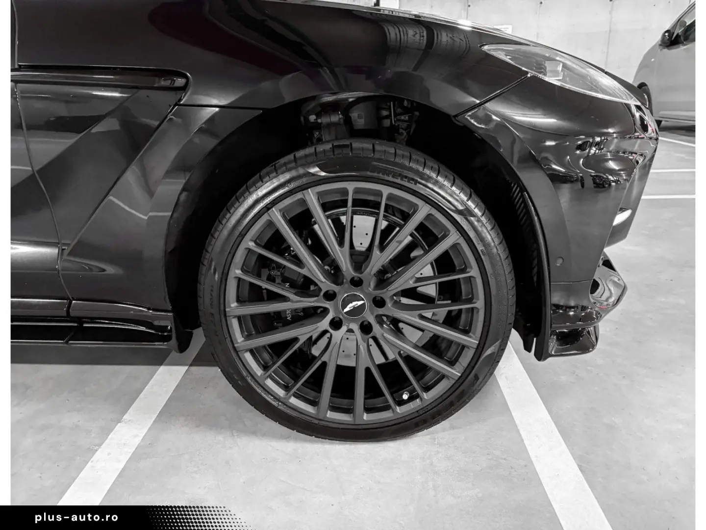 DBX DBX 707 V8 4x4   Panorama ACHAT VENTE REPRIS