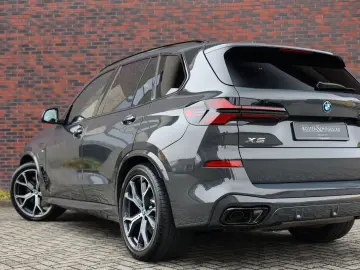 X5 50e xDrive   Pano - AHK - HUD