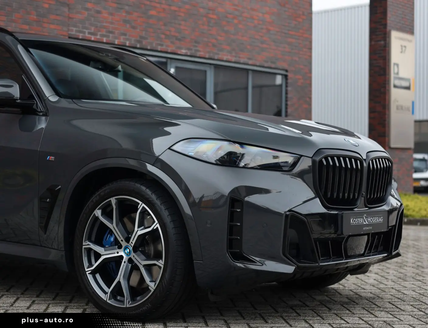 X5 50e xDrive   Pano - AHK - HUD