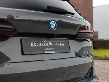 X5 50e xDrive   Pano - AHK - HUD
