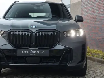 X5 50e xDrive   Pano - AHK - HUD
