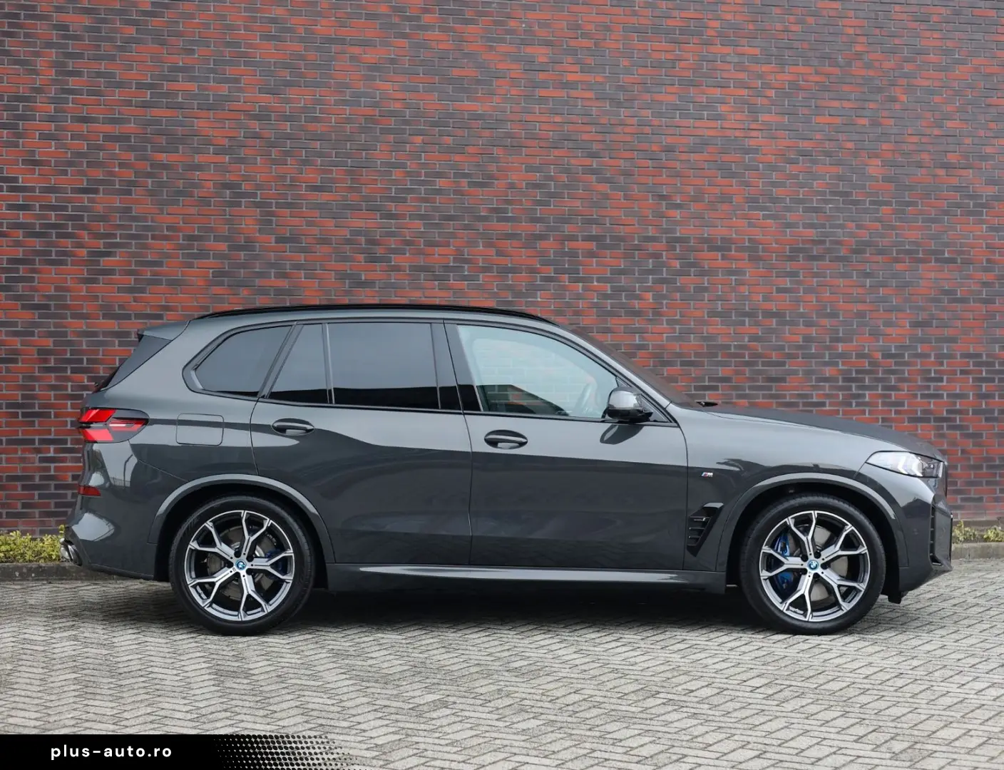 X5 50e xDrive   Pano - AHK - HUD