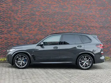 X5 50e xDrive   Pano - AHK - HUD