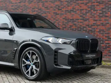 X5 50e xDrive   Pano - AHK - HUD