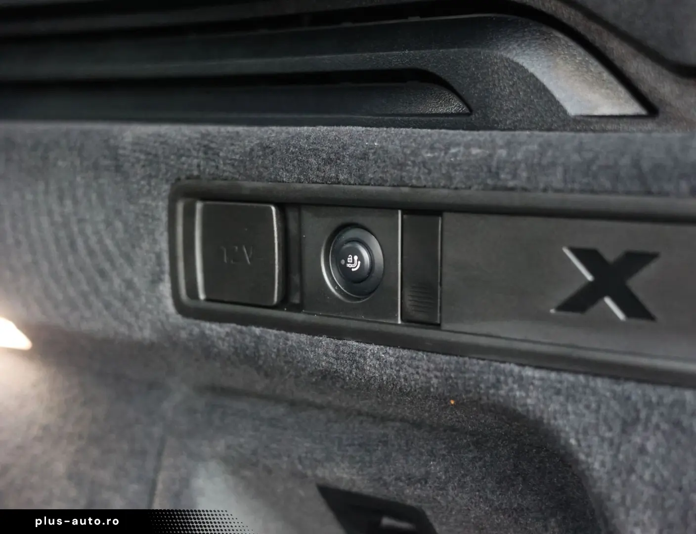 X5 50e xDrive   Pano - AHK - HUD