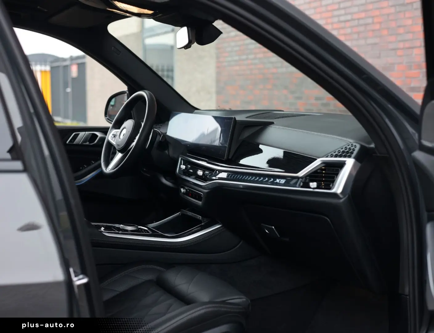 X5 50e xDrive   Pano - AHK - HUD