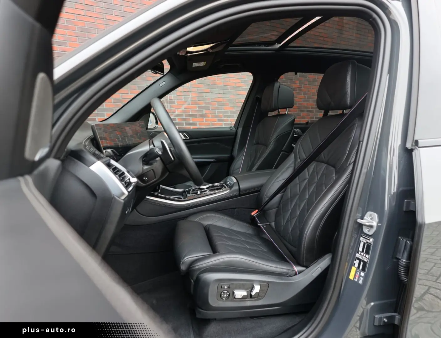 X5 50e xDrive   Pano - AHK - HUD