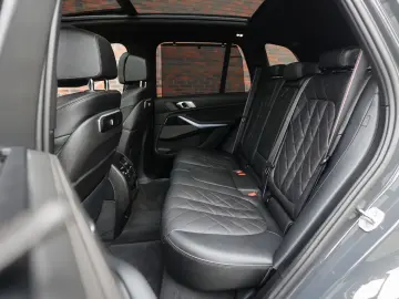 X5 50e xDrive   Pano - AHK - HUD