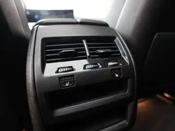 X5 50e xDrive   Pano - AHK - HUD