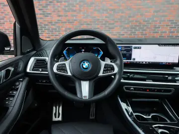 X5 50e xDrive   Pano - AHK - HUD