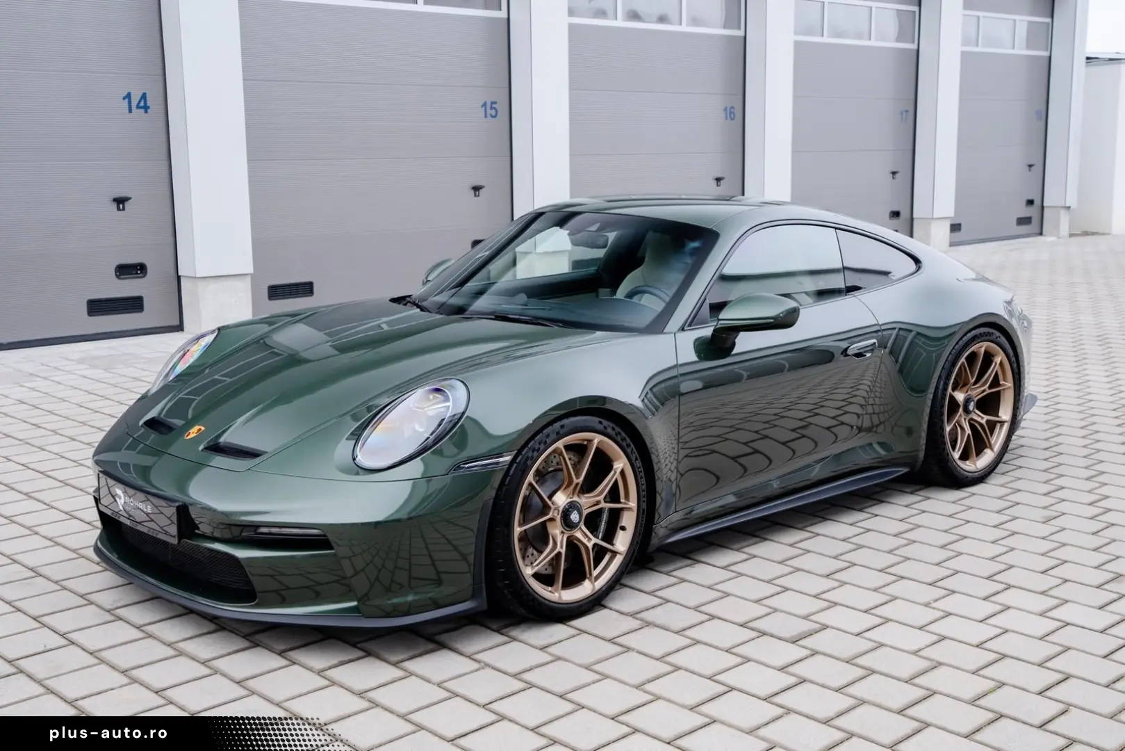 992 GT3 Touring   Oak Green    Islandgrün   Lift