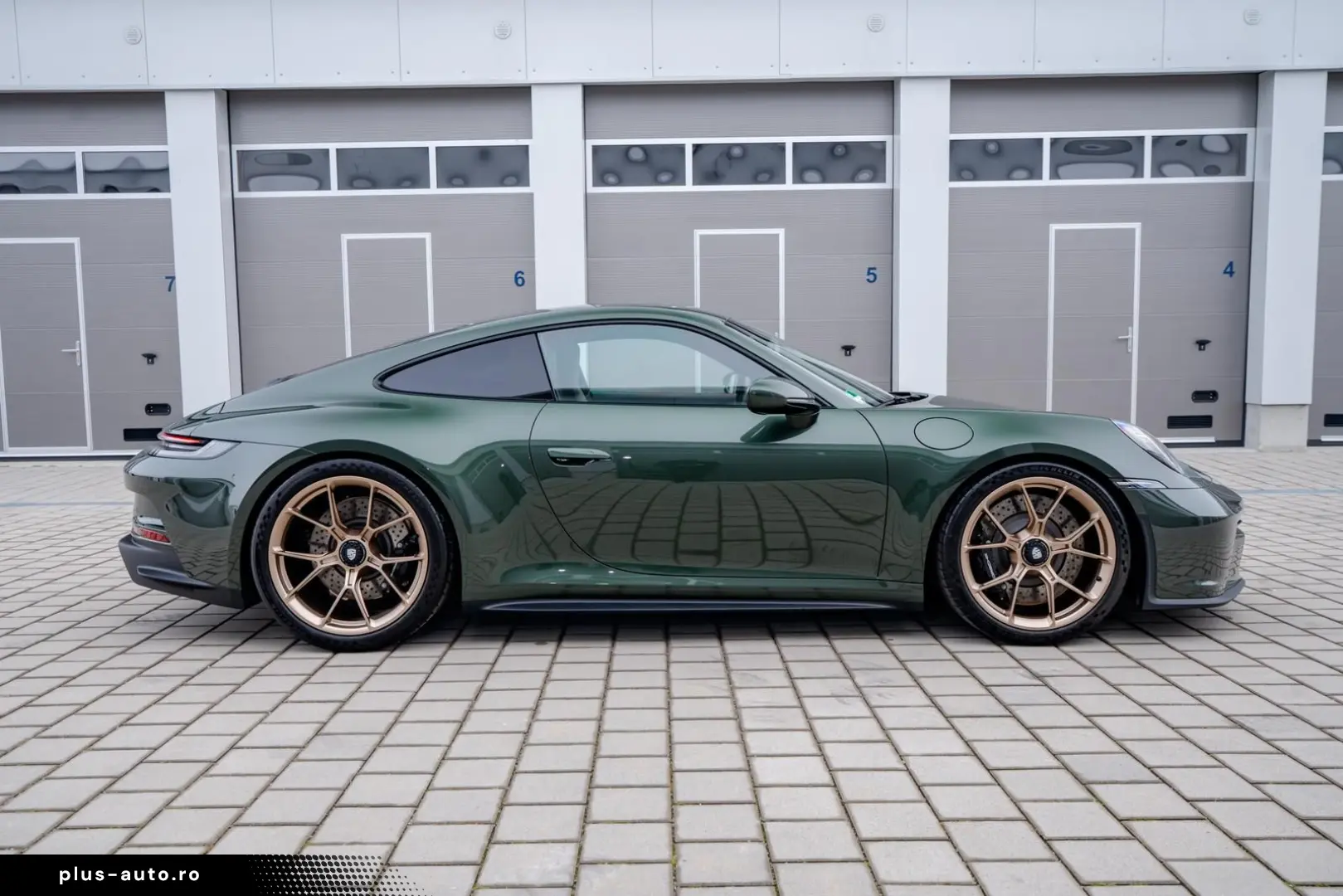 992 GT3 Touring   Oak Green    Islandgrün   Lift