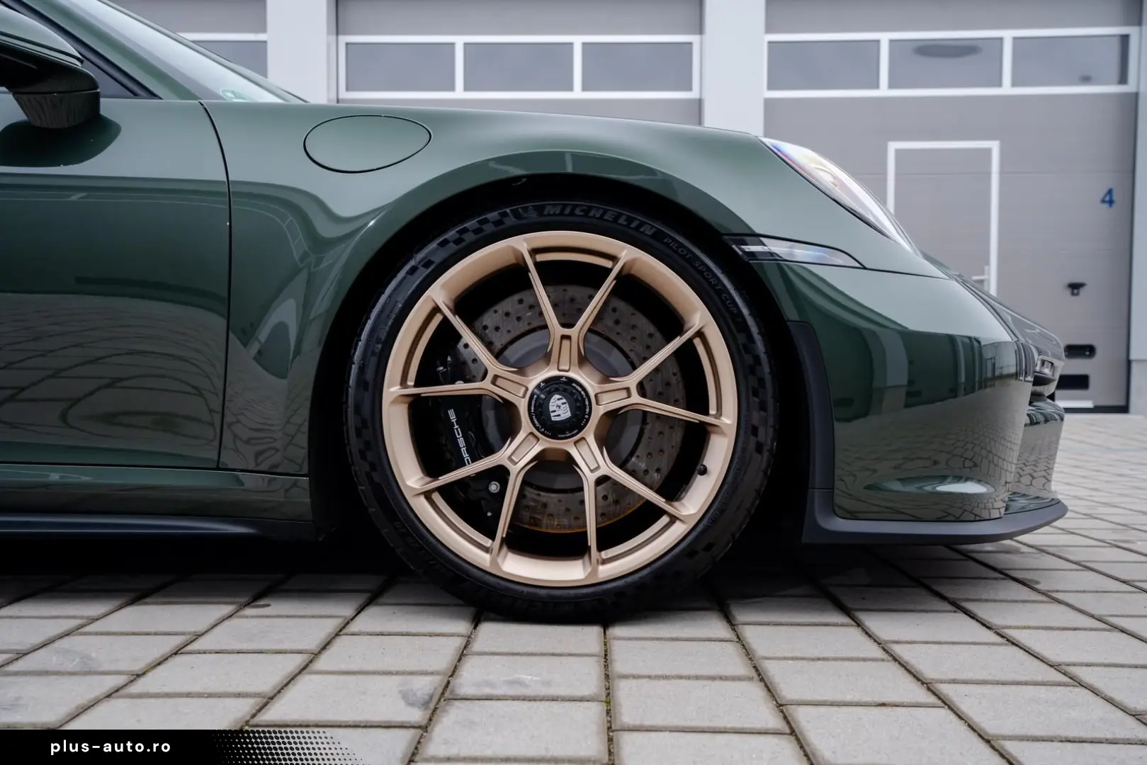 992 GT3 Touring   Oak Green    Islandgrün   Lift