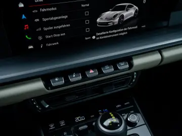 992 GT3 Touring   Oak Green    Islandgrün   Lift