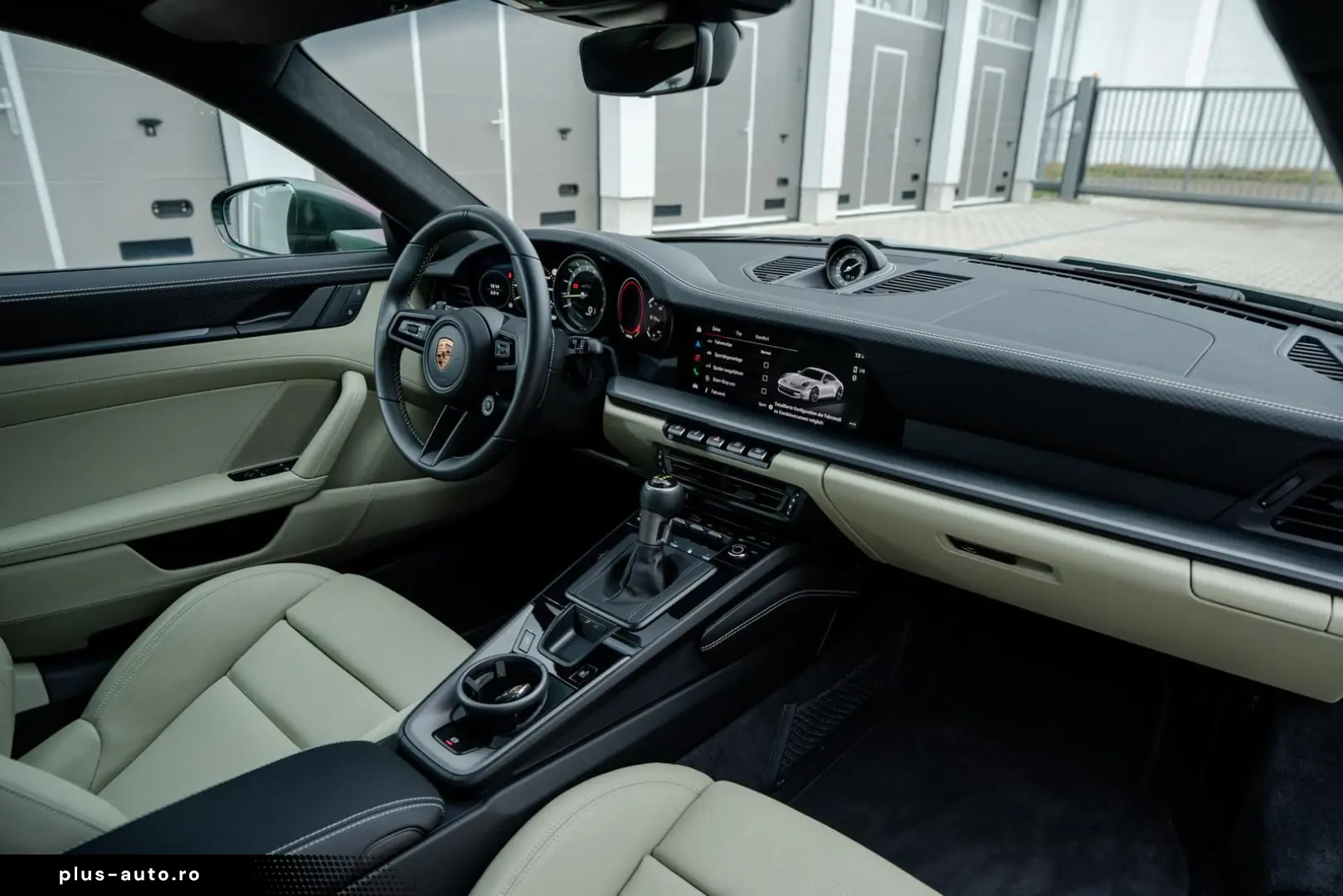 992 GT3 Touring   Oak Green    Islandgrün   Lift