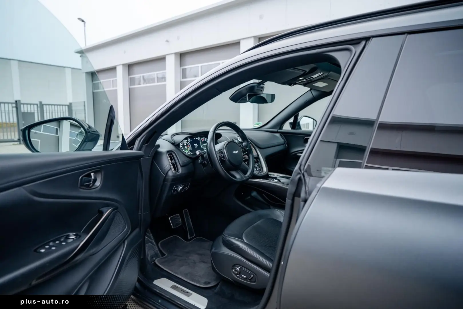 DBX   Q by Aston   Satin Xenon Grey