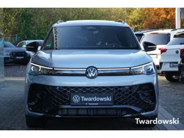 Tiguan 1.5 eTSI R-Line Pano AHK Matrix 360  ACC