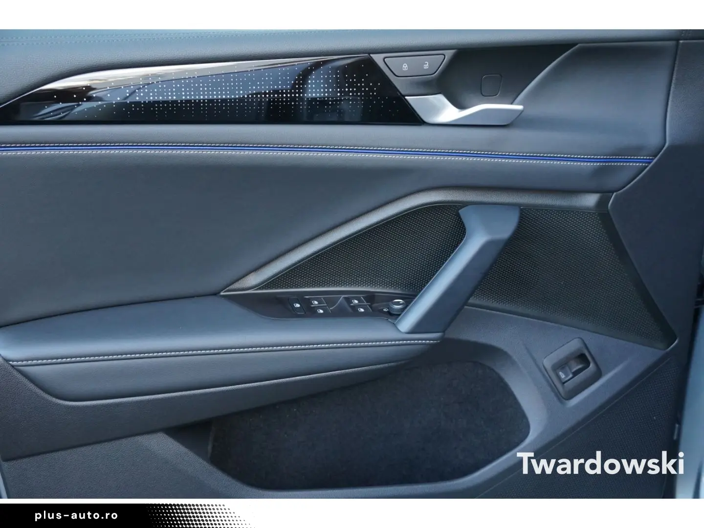 Tiguan 1.5 eTSI R-Line Pano AHK Matrix 360  ACC