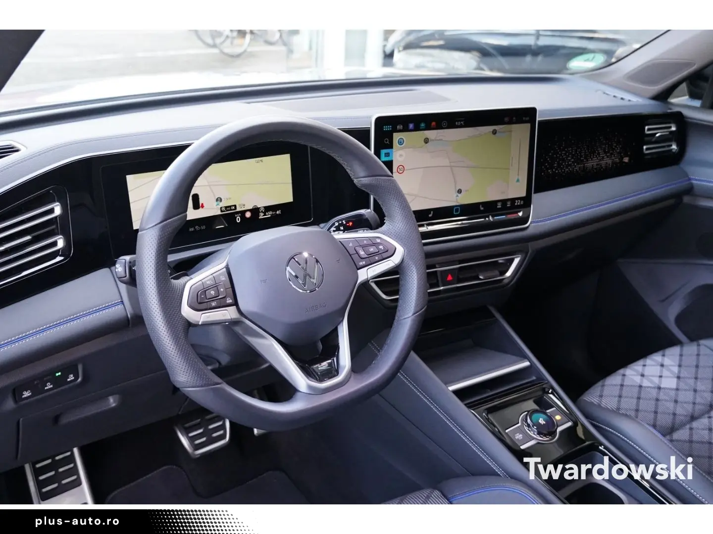 Tiguan 1.5 eTSI R-Line Pano AHK Matrix 360  ACC