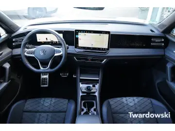 Tiguan 1.5 eTSI R-Line Pano AHK Matrix 360  ACC