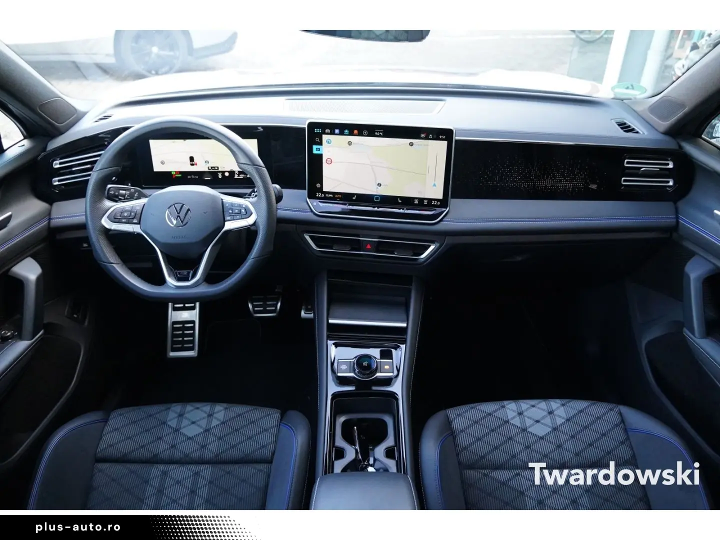 Tiguan 1.5 eTSI R-Line Pano AHK Matrix 360  ACC